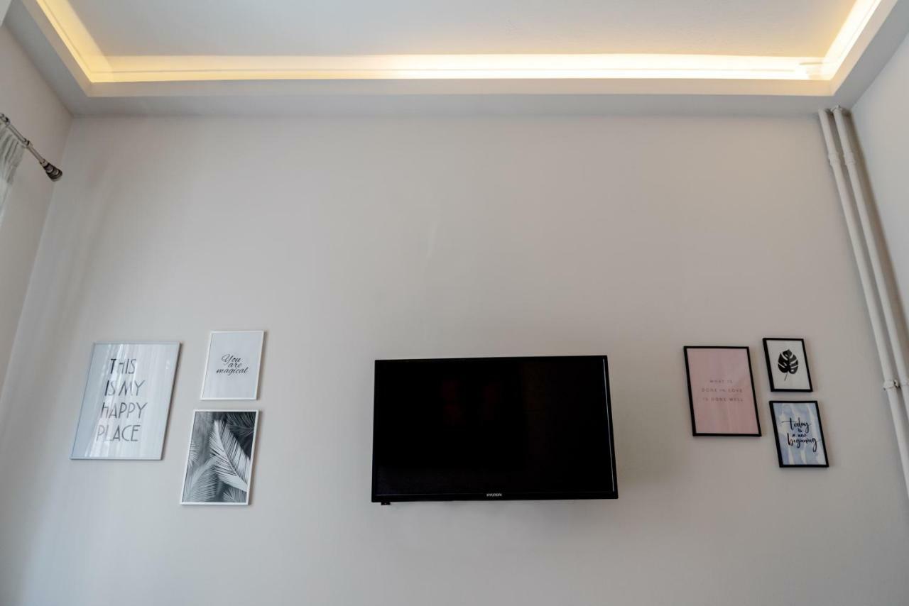 Fix Divine Apartment Atenas Exterior foto