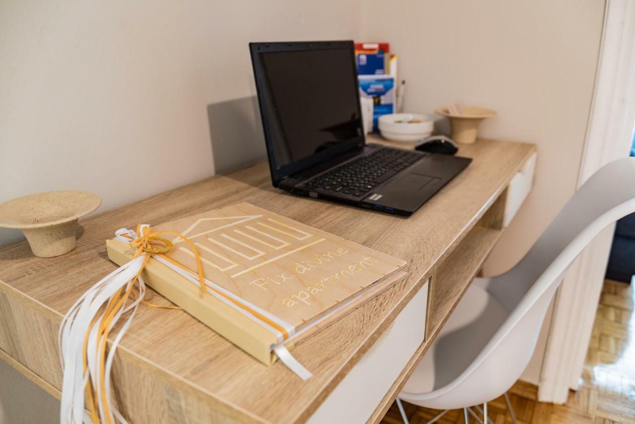 Fix Divine Apartment Atenas Exterior foto